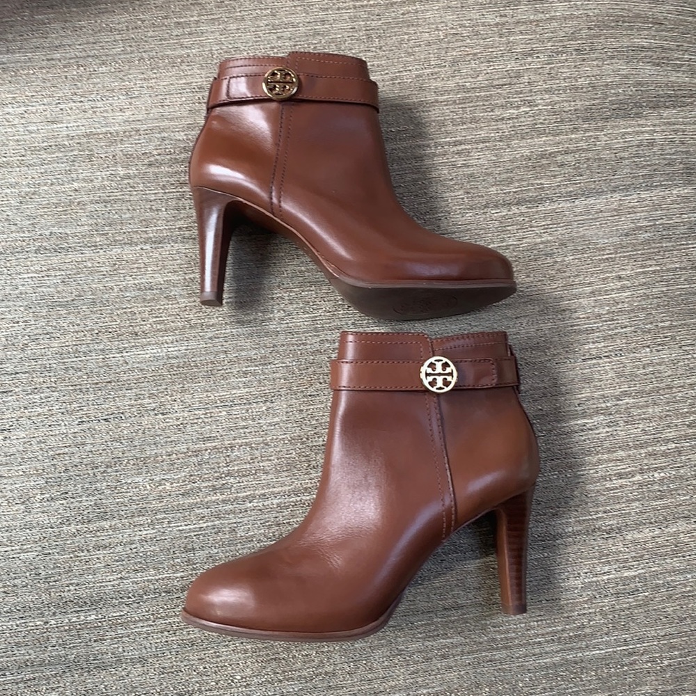 Tory Burch Bristol Equestrian Calf Bootie  7.5 NWT